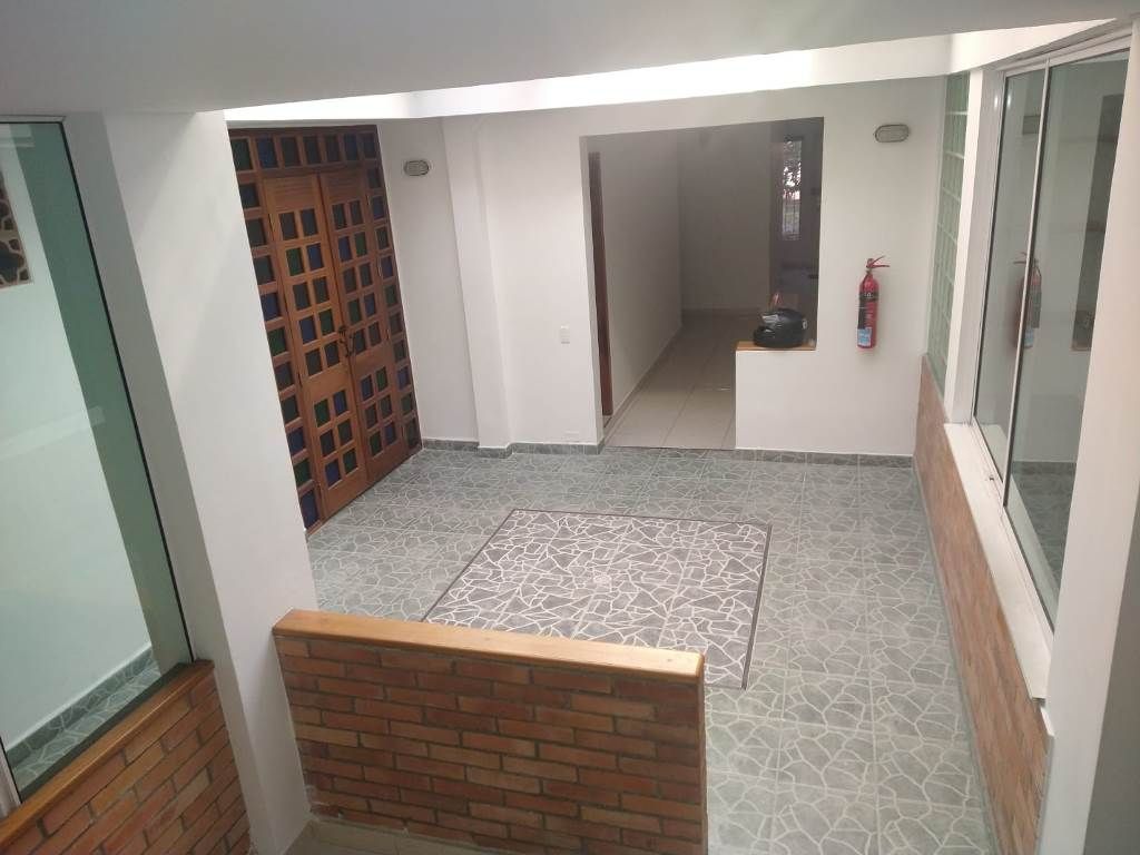 Casa en venta Antioquia Medellín Fatima 190 m2 Habitaciones 5 Baños 8 Garajes 3 Precio $550000000