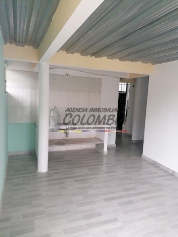 Casa en venta Tolima Ibagué Ub Arkala Et I 190 m2 Habitaciones 9 Baños 6 Garajes 1 Precio $230000000