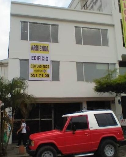 Edificio en arriendo Valle Del Cauca Cali Los Libertadores 425 m2 Habitaciones 0 Baños 10 Garajes 1 Precio $10800000