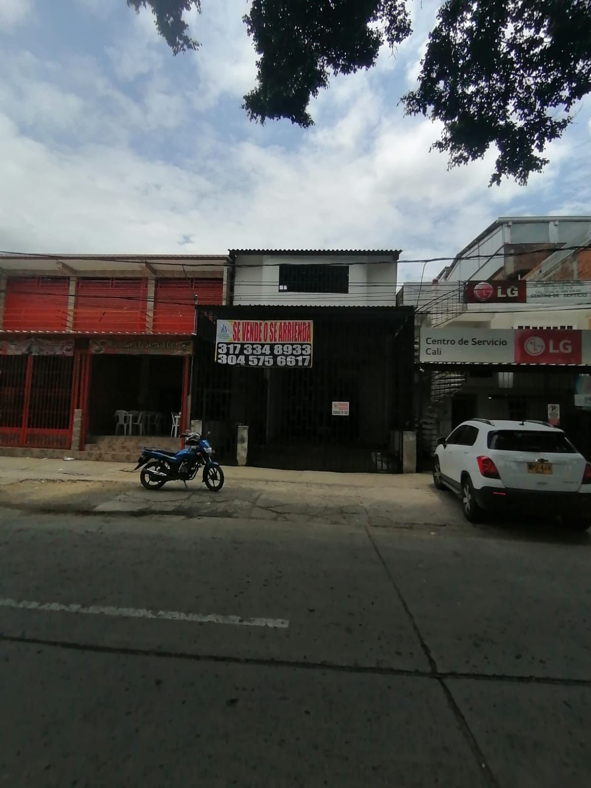 Bodega en venta Valle Del Cauca Cali San Judas Tadeo Ii 200 m2 Habitaciones 0 Baños 8 Garajes 5 Precio $980000000