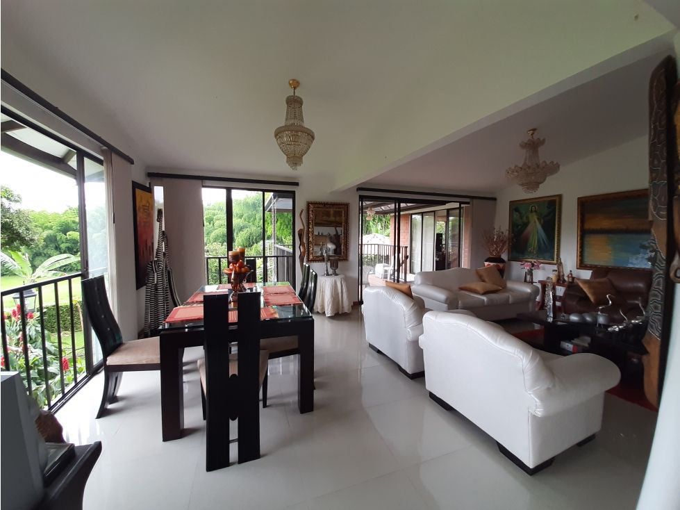 Casa Campestre en venta Caldas Manizales Manizales 200 m2 Habitaciones 4 Baños 4 Garajes 6 Precio $850000000