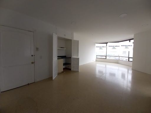 Oficina en venta Risaralda Pereira San Jose 56 m2 Habitaciones 0 Baños 1 Garajes 1 Precio $385000000