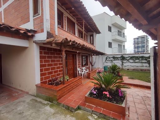 Casa en venta Antioquia Rionegro Santa Ana 650 m2 Habitaciones 8 Baños 15 Garajes 3 Precio $1900000000