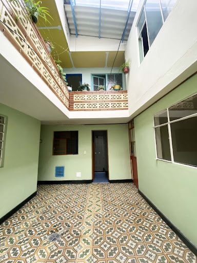 Casa en venta Cundinamarca Bogotá Villa Luz 235 m2 Habitaciones 4 Baños 4 Garajes 2 Precio $650000000