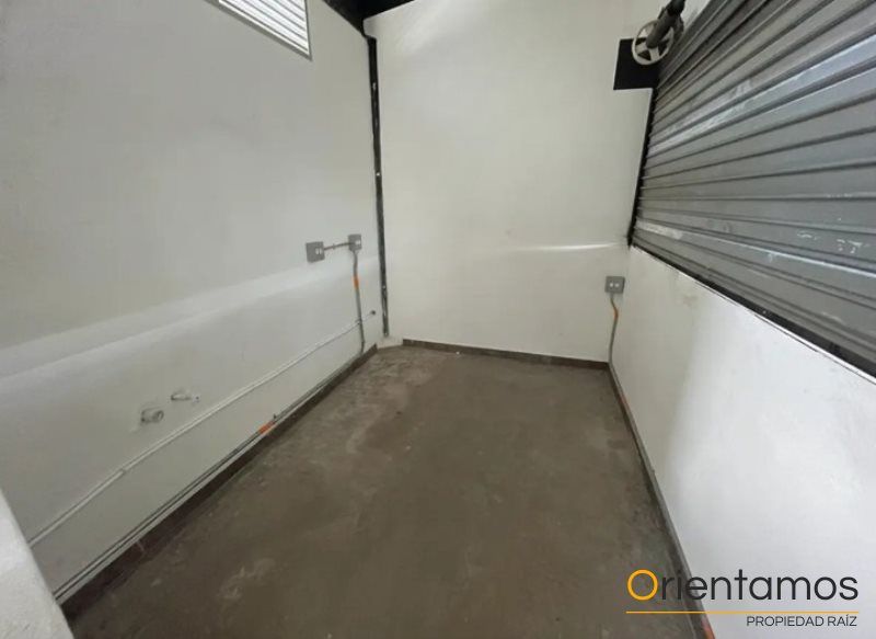 Local en arriendo Antioquia Rionegro San Antonio 32 m2 Habitaciones 0 Baños 0 Garajes 0 Precio $3000000