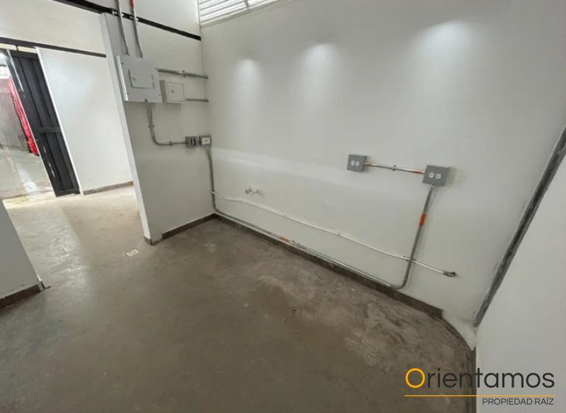 Local en arriendo Antioquia Rionegro San Antonio 32 m2 Habitaciones 0 Baños 0 Garajes 0 Precio $3000000