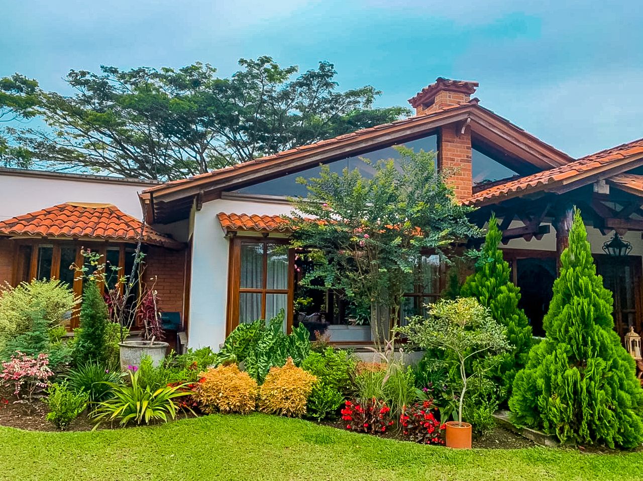 Casa Campestre en venta Risaralda Pereira Pereira 1676 m2 Habitaciones 4 Baños 13 Garajes 5 Precio $1800000000