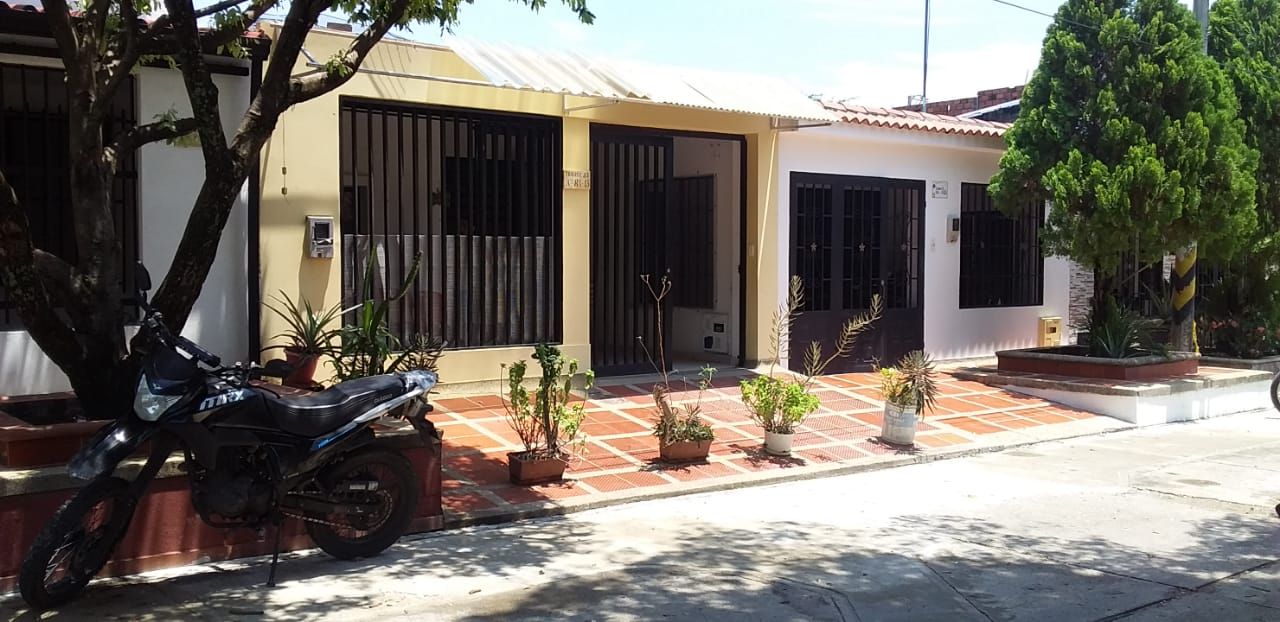 Casa en venta Cundinamarca Girardot La Colina Ii Sector 98 m2 Habitaciones 3 Baños 2 Garajes 1 Precio $230000000