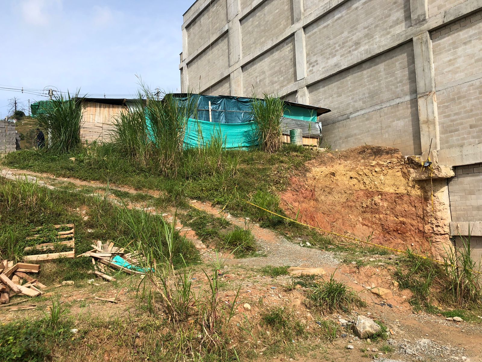 Lote en venta Antioquia Itagüí Hortencia 678 m2 Habitaciones 0 Baños 10 Garajes 1 Precio $1999000000