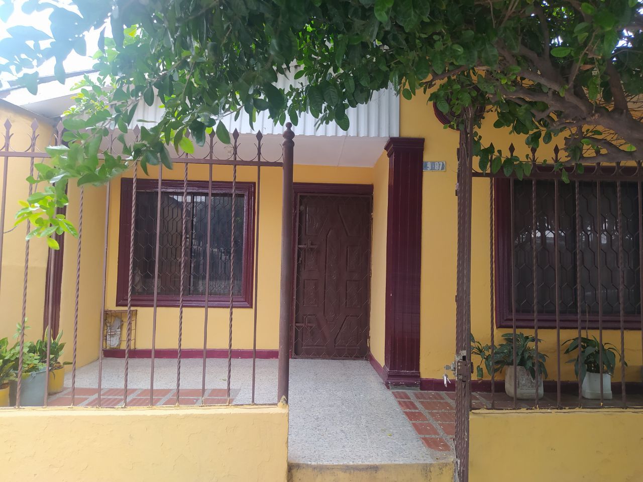 Casa en venta Atlántico Barranquilla Los Continentes 240 m2 Habitaciones 3 Baños 0 Garajes 1 Precio $250000000