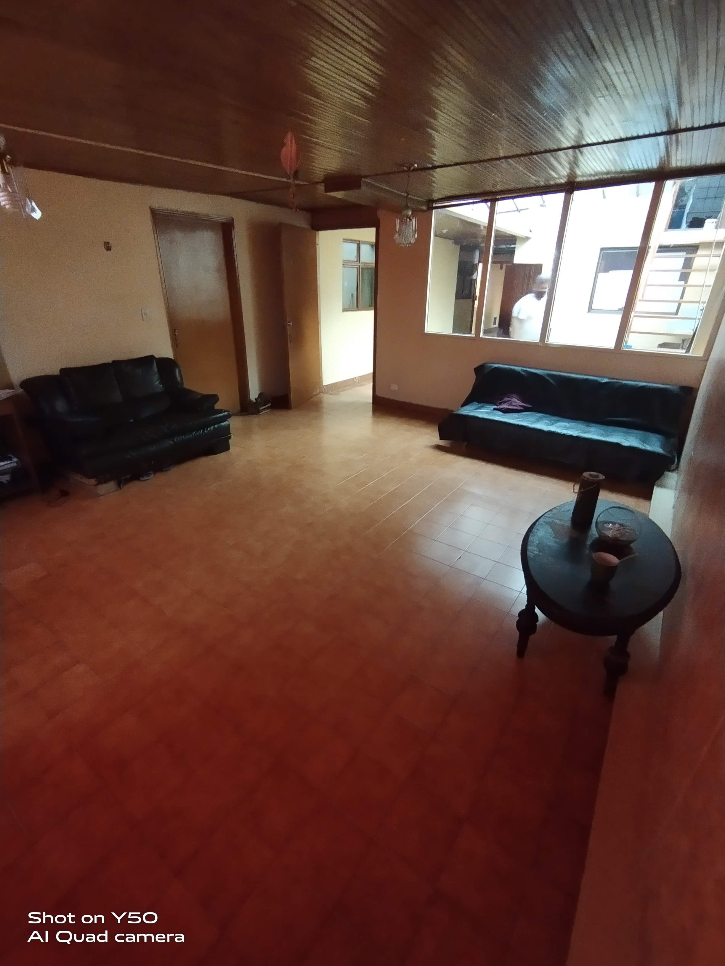 Casa en venta Cundinamarca Bogotá El Laurel 524 m2 Habitaciones 18 Baños 17 Garajes 2 Precio $1050000000