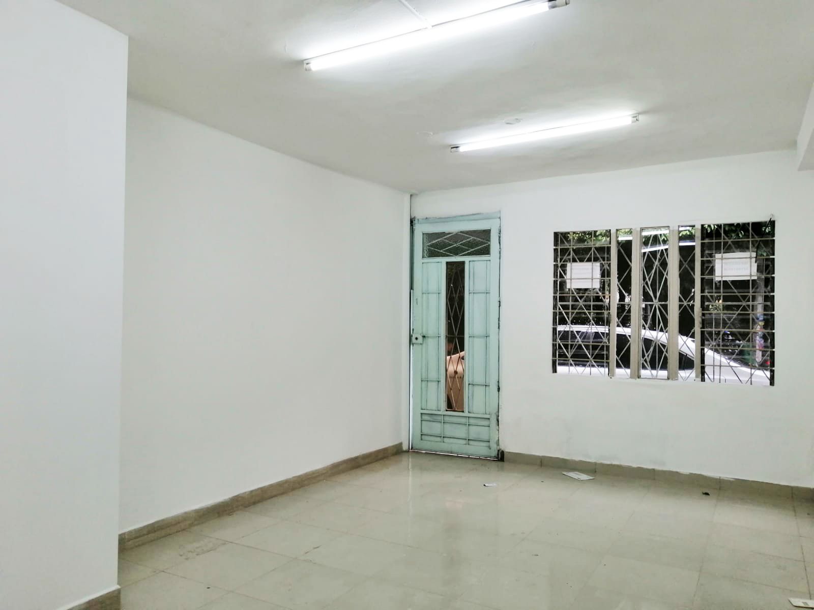 Oficina en arriendo Antioquia Medellín Villa Carlota 135 m2 Habitaciones 0 Baños 2 Garajes 2 Precio $7300000