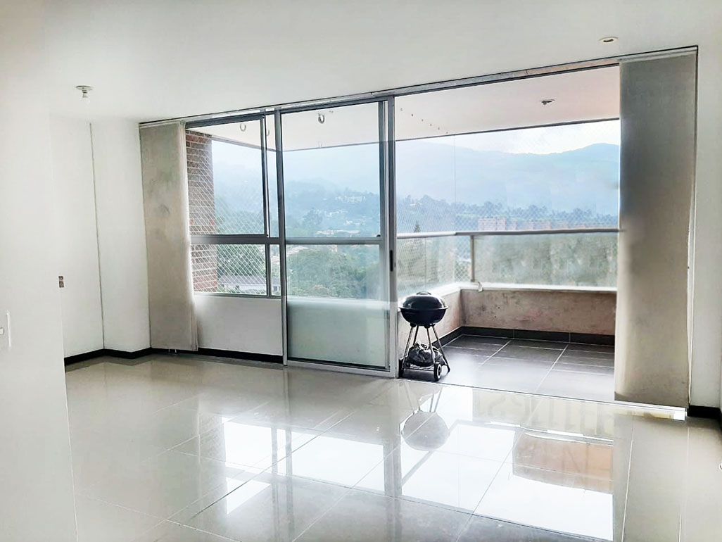 Apartamento en venta Antioquia Envigado Alto De Misael 78 m2 Habitaciones 2 Baños 2 Garajes 3 Precio $465000000