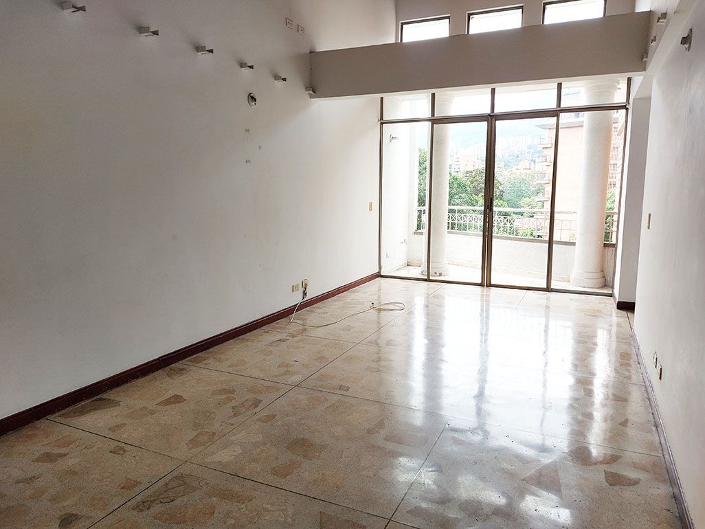 Apartamento en venta Antioquia Envigado Bosques De Zúñiga 74 m2 Habitaciones 2 Baños 2 Garajes 2 Precio $520000000