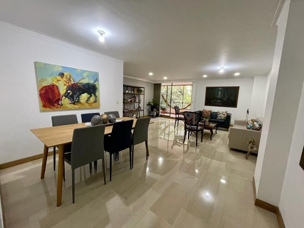 Apartamento en venta Antioquia Medellín El Diamante No2 121 m2 Habitaciones 3 Baños 4 Garajes 3 Precio $580000000