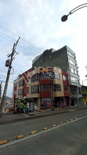 Edificio en venta Risaralda Pereira Primero De Febrero 800 m2 Habitaciones 11 Baños 13 Garajes 1 Precio $2500000000