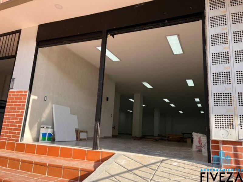 Local en venta Antioquia Itagüí Pilsen 200 m2 Habitaciones 0 Baños 1 Garajes 0 Precio $780000000