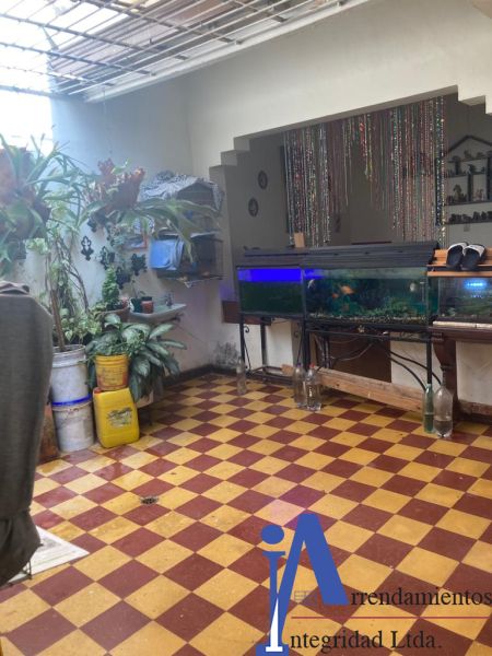 Lote en venta Antioquia Envigado Obrero 156 m2 Habitaciones 0 Baños 1 Garajes 0 Precio $650000000