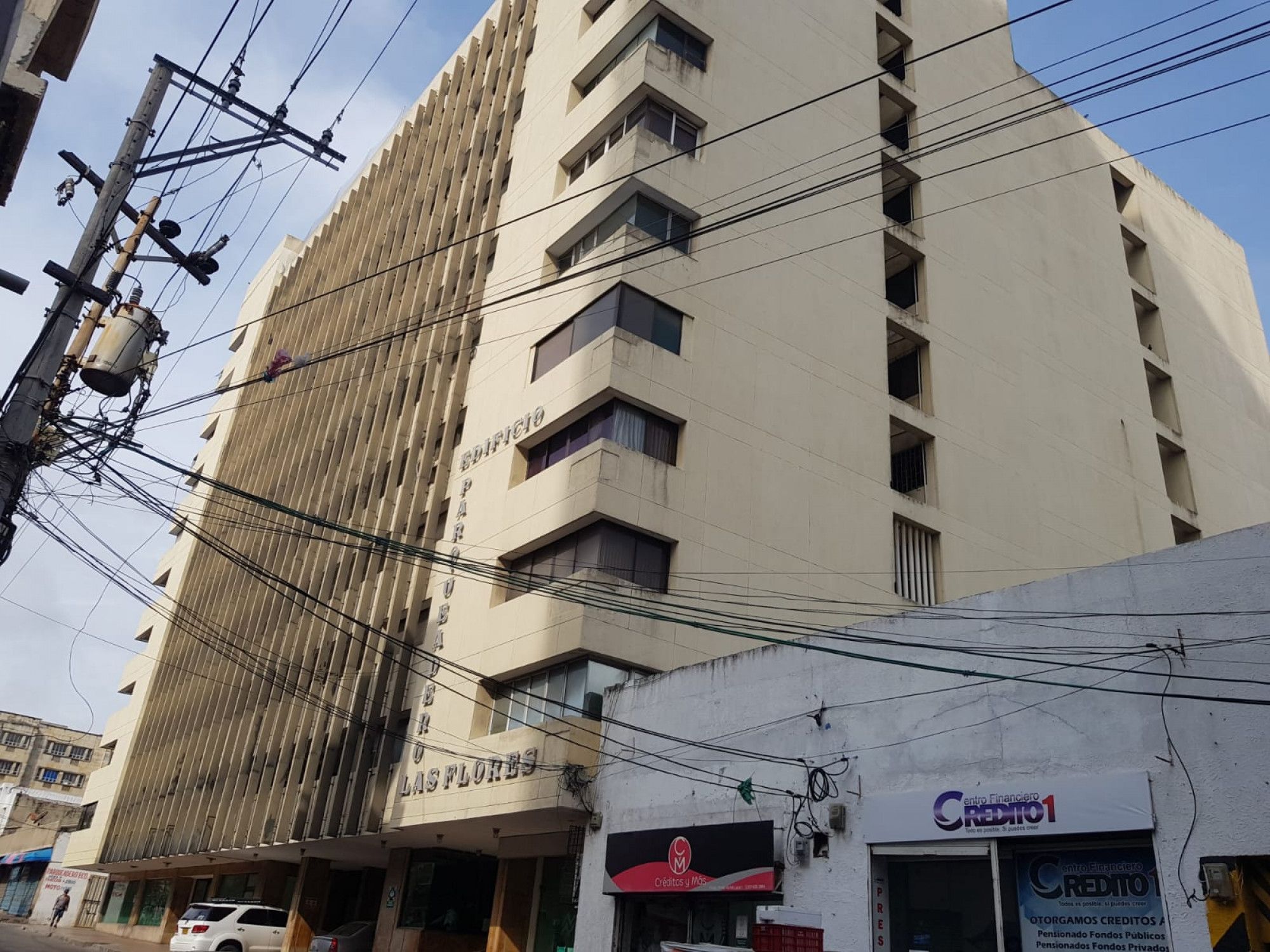 Inmuebles en Remate Local en venta Atlántico Barranquilla Centro 392 m2 Habitaciones 0 Baños 2 Garajes 4 Precio $1494858000