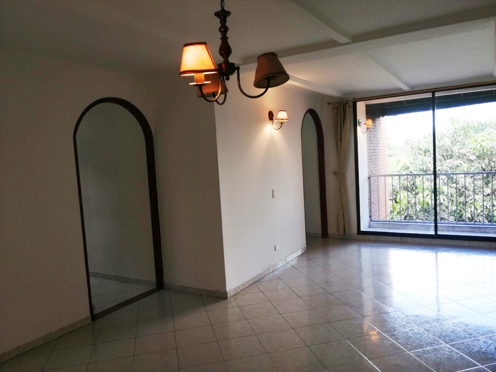 Apartamento en venta Antioquia Medellín Santa Maria De Los Angeles 94 m2 Habitaciones 3 Baños 2 Garajes 2 Precio $395000000