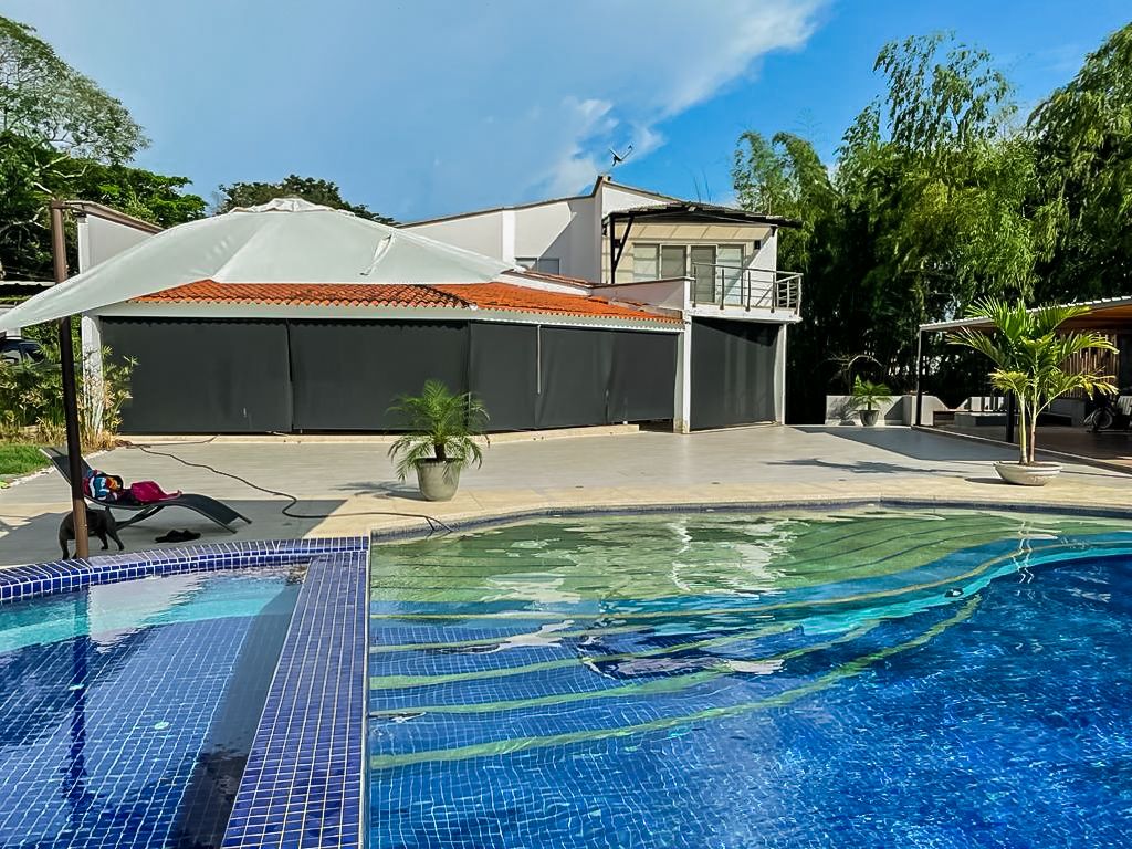 Casa Campestre en venta Risaralda Pereira Cerritos 600 m2 Habitaciones 7 Baños 15 Garajes 12 Precio $2300000000