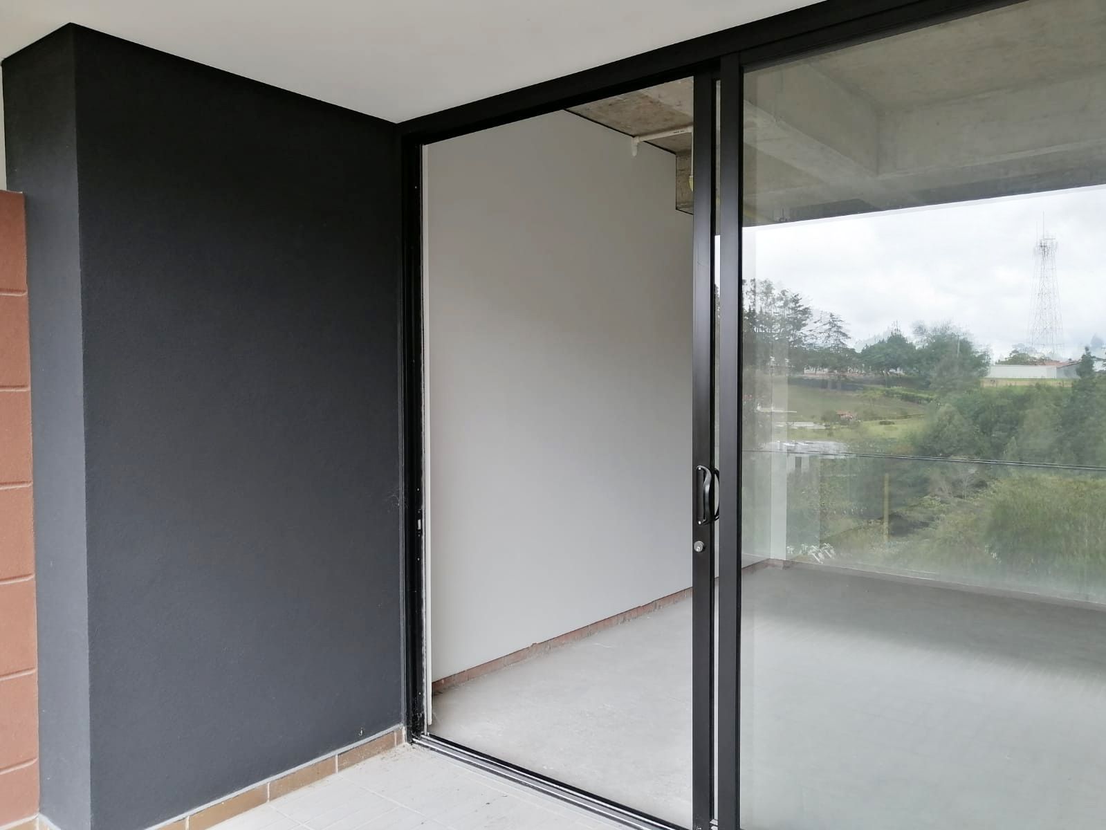 Oficina en venta Antioquia Envigado Alto De Las Palmas 61 m2 Habitaciones 0 Baños 0 Garajes 2 Precio $554000000