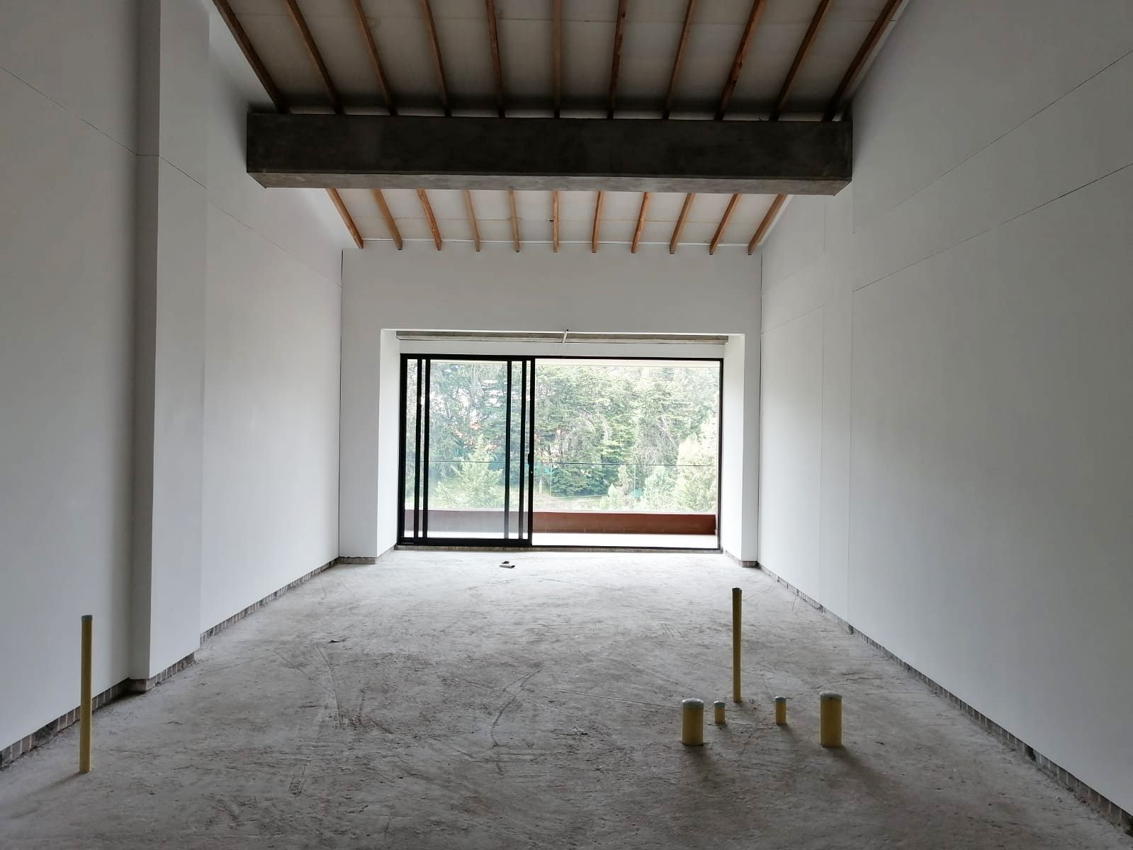 Oficina en venta Antioquia Envigado La Mesa 89 m2 Habitaciones 0 Baños 0 Garajes 2 Precio $793000000