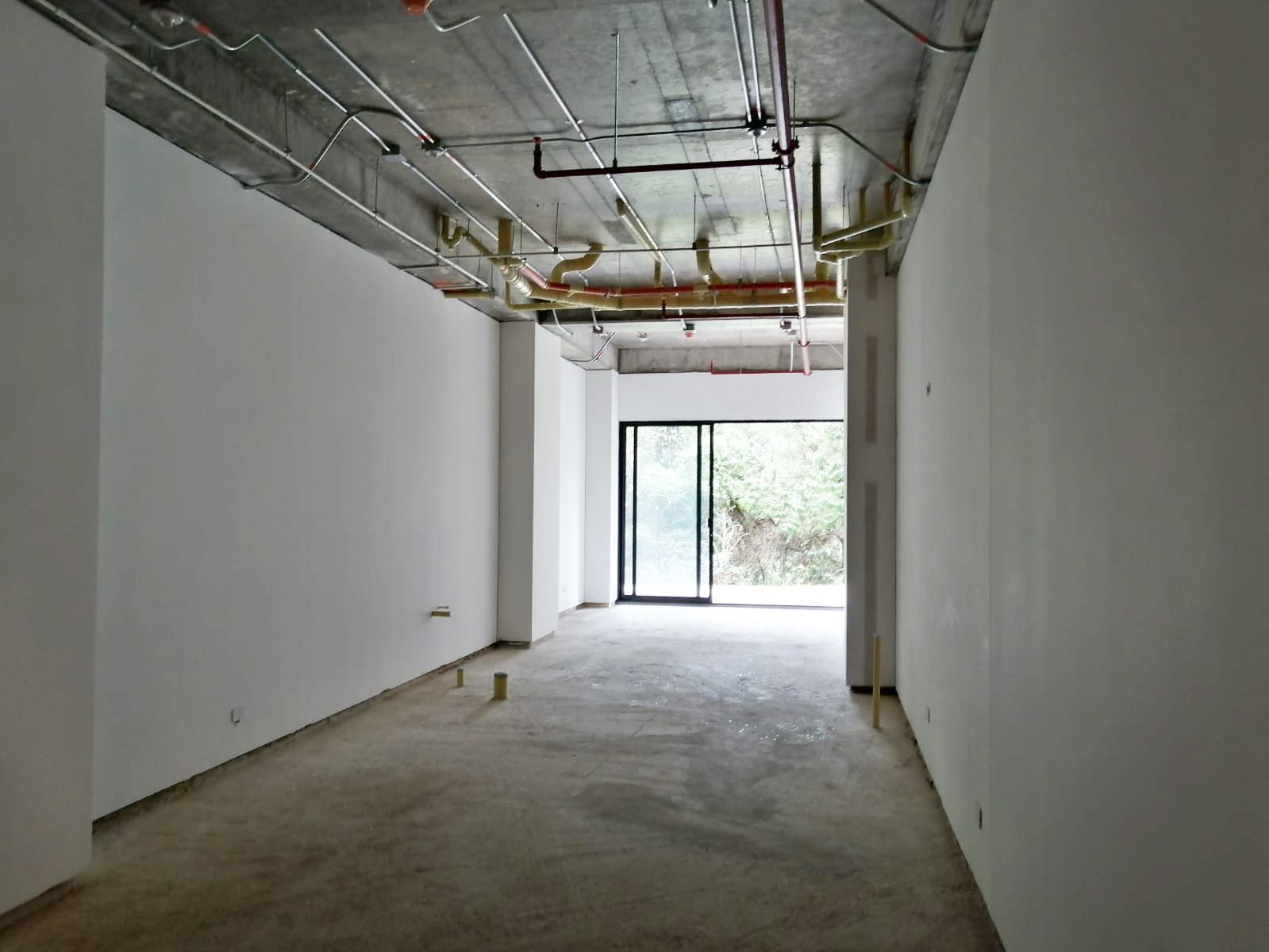 Oficina en venta Antioquia Envigado La Mesa 103 m2 Habitaciones 0 Baños 10 Garajes 2 Precio $884000000