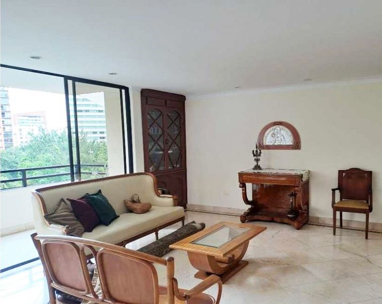 Apartamento en venta Antioquia Medellín El Poblado 211 m2 Habitaciones 3 Baños 8 Garajes 4 Precio $960000000
