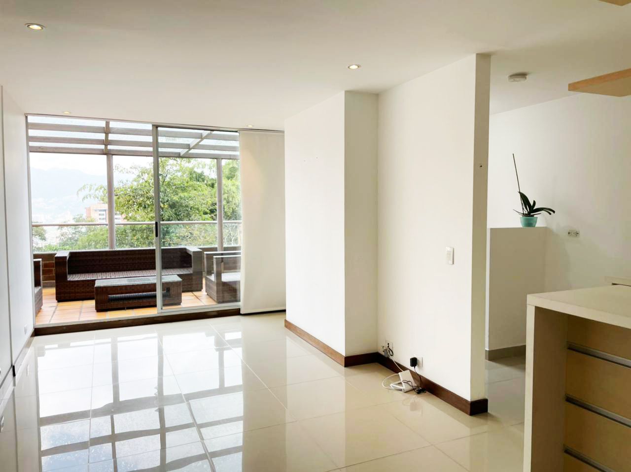 Apartamento en venta Antioquia Envigado Villa Grande 59 m2 Habitaciones 2 Baños 2 Garajes 3 Precio $500000000