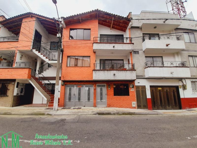 Casa en arriendo Antioquia Envigado Alcalá 125 m2 Habitaciones 4 Baños 2 Garajes 0 Precio $2650000