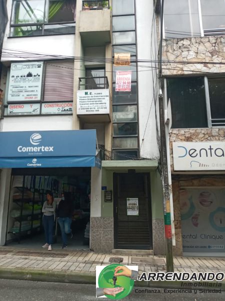 Oficina en arriendo Antioquia Itagüí Centro 17 m2 Habitaciones 0 Baños 1 Garajes 0 Precio $2000000