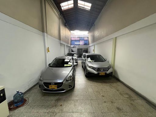 Bodega en arriendo Antioquia Medellín Ferreni 270 m2 Habitaciones 0 Baños 0 Garajes 1 Precio $14000000