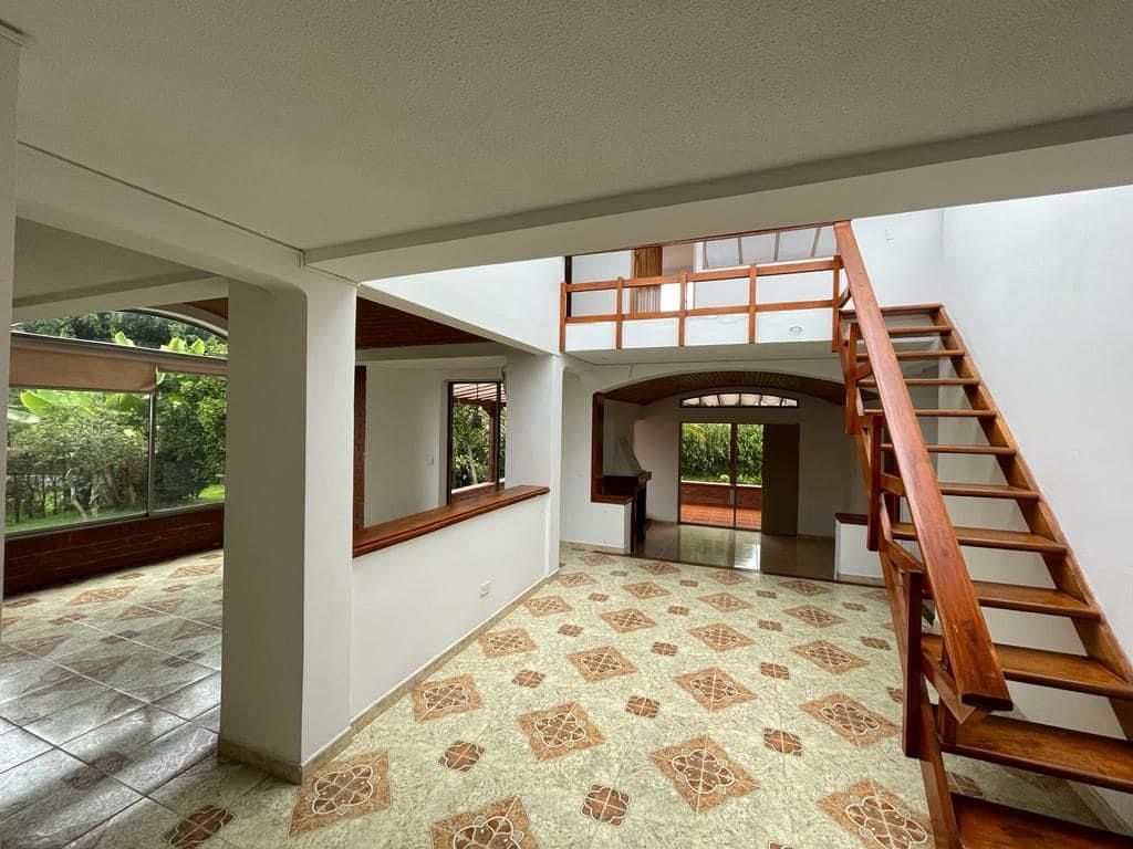 Casa Campestre en venta Caldas Villamaría La Florida 250 m2 Habitaciones 4 Baños 6 Garajes 3 Precio $1400000000