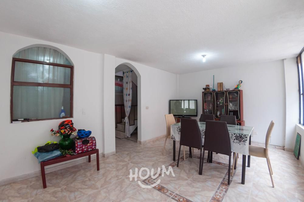 Casa en venta Cundinamarca Bogotá Brasil 240 m2 Habitaciones 5 Baños 3 Garajes 0 Precio $380000000