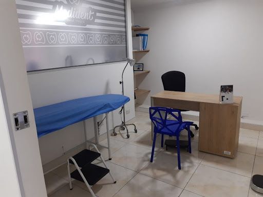 Consultorio en venta Risaralda Pereira Sector Plaza De Bolivar 45 m2 Habitaciones 0 Baños 0 Garajes 1 Precio $200000000