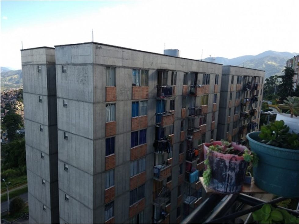 Apartamento en venta Antioquia Medellín Urbanizacion Villa Suramericana 45 m2 Habitaciones 2 Baños 1 Garajes 0 Precio $155000000