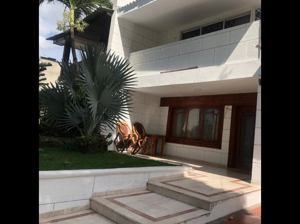 Casa en venta Atlántico Barranquilla La Cumbre 440 m2 Habitaciones 4 Baños 4 Garajes 3 Precio $980000000