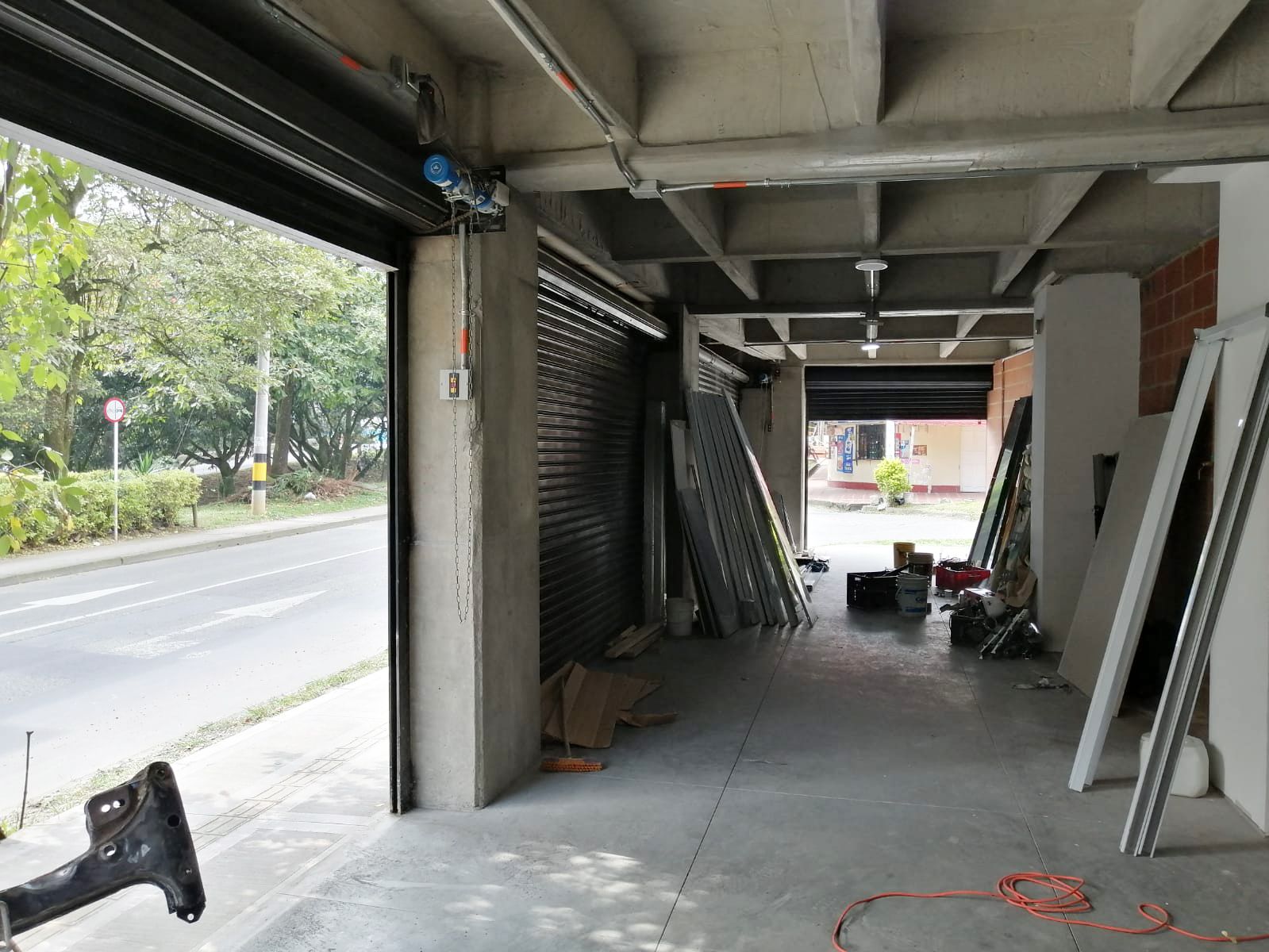 Local en arriendo Antioquia Envigado La Mesa 110 m2 Habitaciones 0 Baños 0 Garajes 1 Precio $7500000