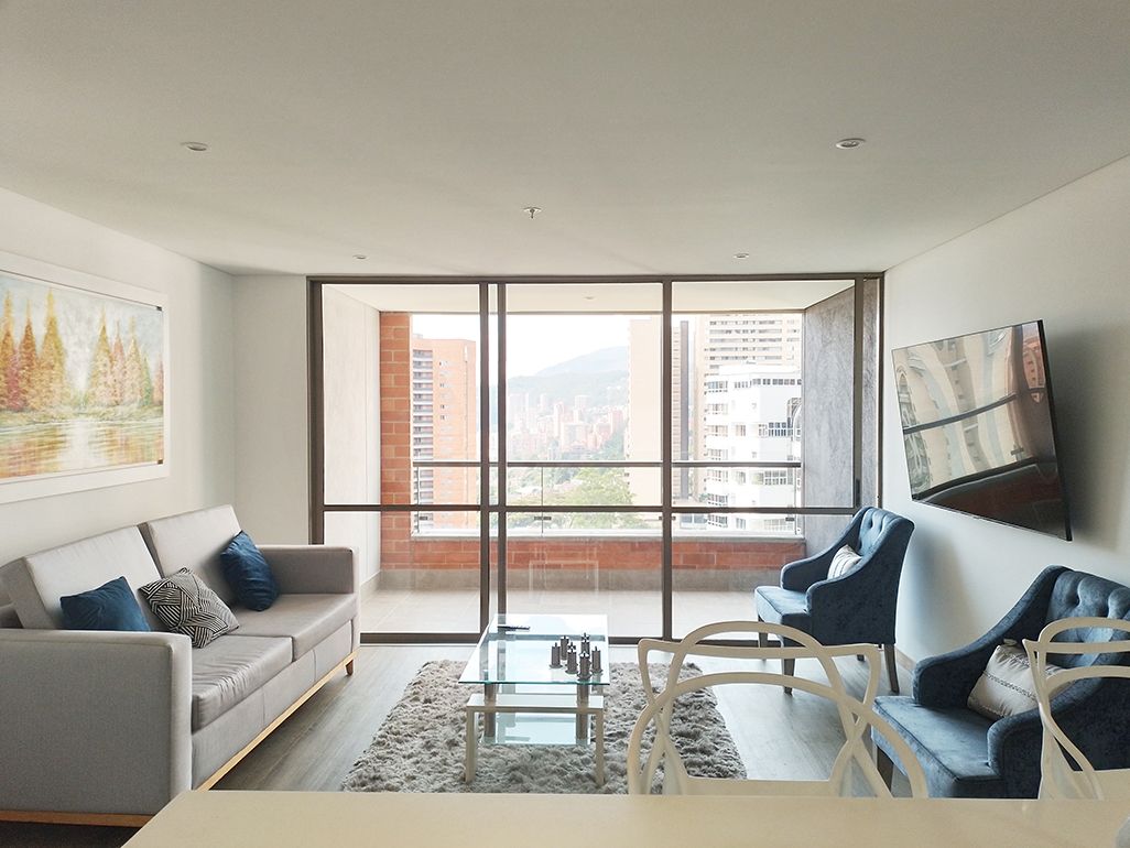 Apartamento en arriendo Antioquia Medellín Los Naranjos 115 m2 Habitaciones 2 Baños 4 Garajes 3 Precio $6800000