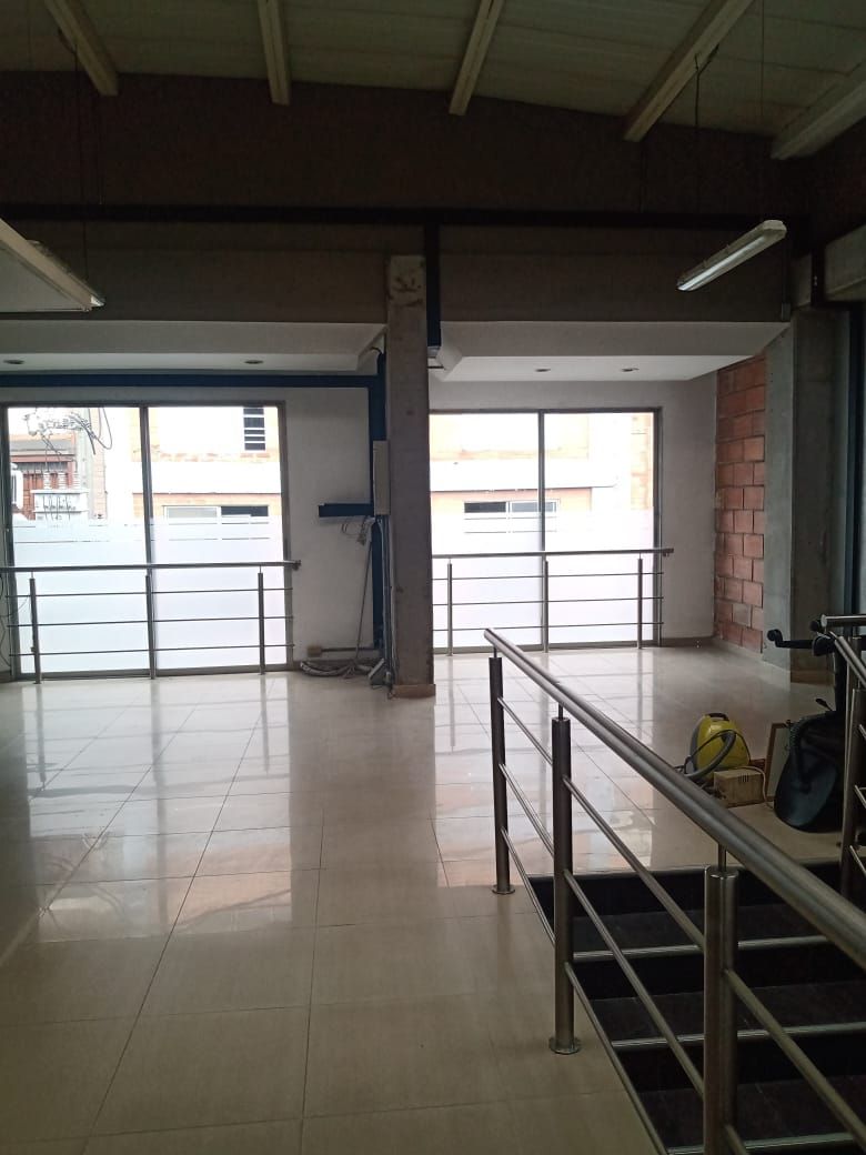 Bodega en arriendo Antioquia Medellín San Benito 250 m2 Habitaciones 0 Baños 4 Garajes 1 Precio $6500000