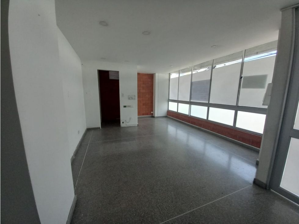 Local en arriendo Caldas Manizales Palo Grande 205 m2 Habitaciones 0 Baños 2 Garajes 1 Precio $7900000