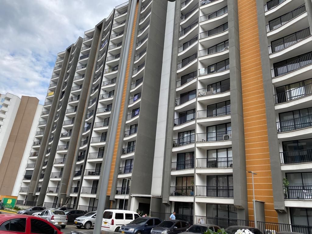 Apartaestudio en arriendo Valle Del Cauca Cali La Flora 38 m2 Habitaciones 1 Baños 1 Garajes 1 Precio $1600000