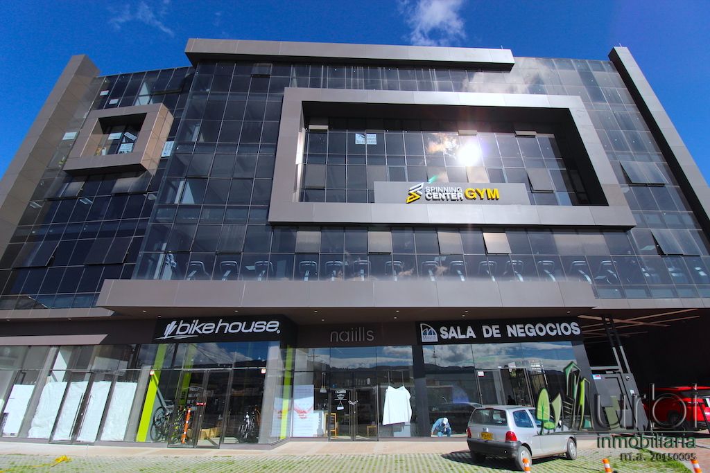 Oficina en venta Cundinamarca Cajicá Cajica 41 m2 Habitaciones 0 Baños 0 Garajes 2 Precio $340000000