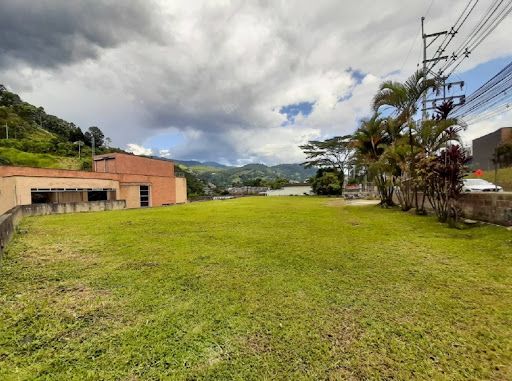 Lote en arriendo Antioquia La Estrella San Agustín 2167 m2 Habitaciones 0 Baños 0 Garajes 0 Precio $27500000