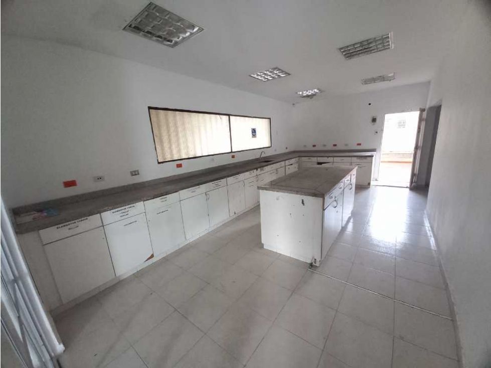 Local en arriendo Atlántico Barranquilla San Francisco 180 m2 Habitaciones 0 Baños 3 Garajes 1 Precio $6000000