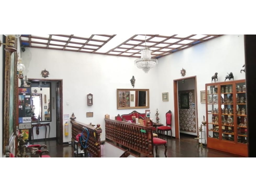 Edificio en arriendo o venta Caldas Manizales El Centro 720 m2 Habitaciones 11 Baños 10 Garajes 0 Precio venta $3600000000 Precio arriendo $8000000