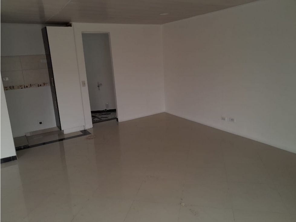 Oficina en arriendo Antioquia Medellín Panorama 60 m2 Habitaciones 0 Baños 0 Garajes 1 Precio $4000000