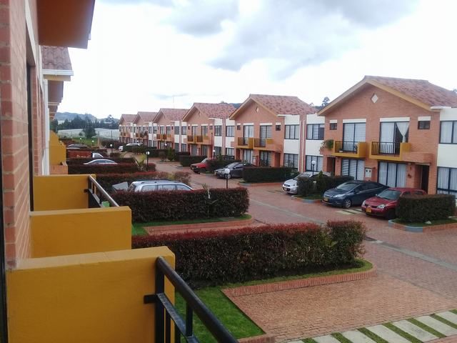 Casa en venta Cundinamarca Tocancipá Tocancipá 106 m2 Habitaciones 3 Baños 3 Garajes 2 Precio $430000000