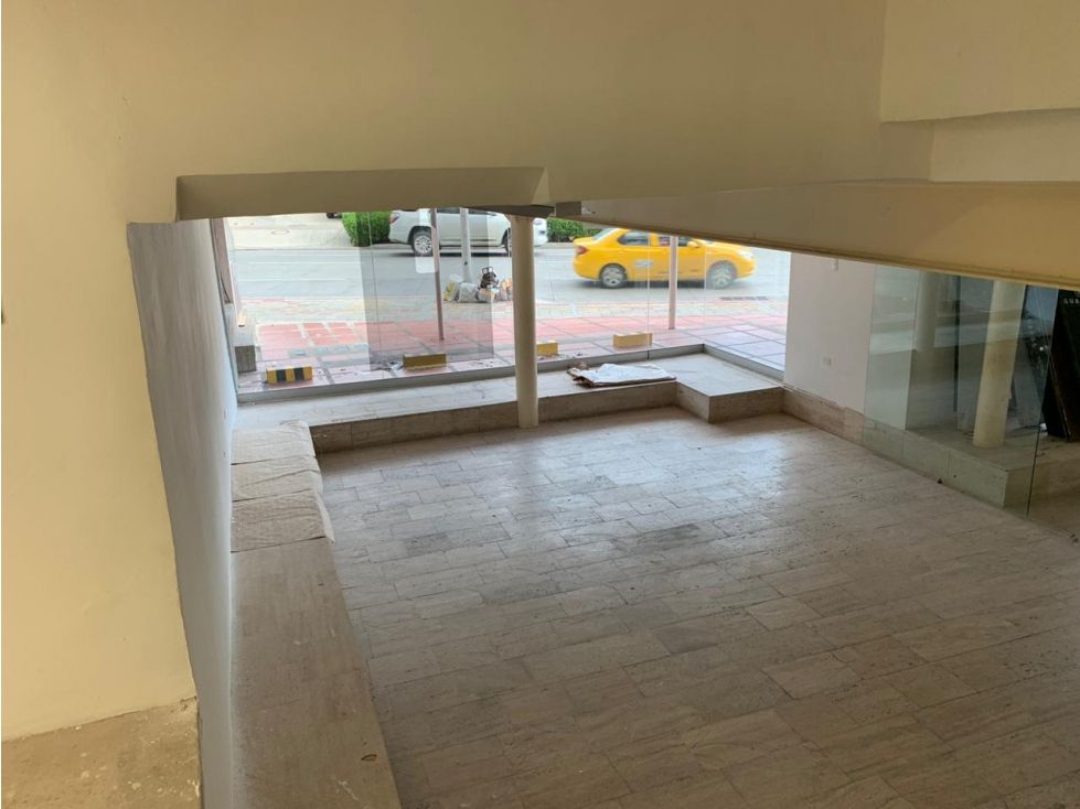 Local en arriendo Atlántico Barranquilla Altos Del Prado 135 m2 Habitaciones 0 Baños 0 Garajes 2 Precio $10000000